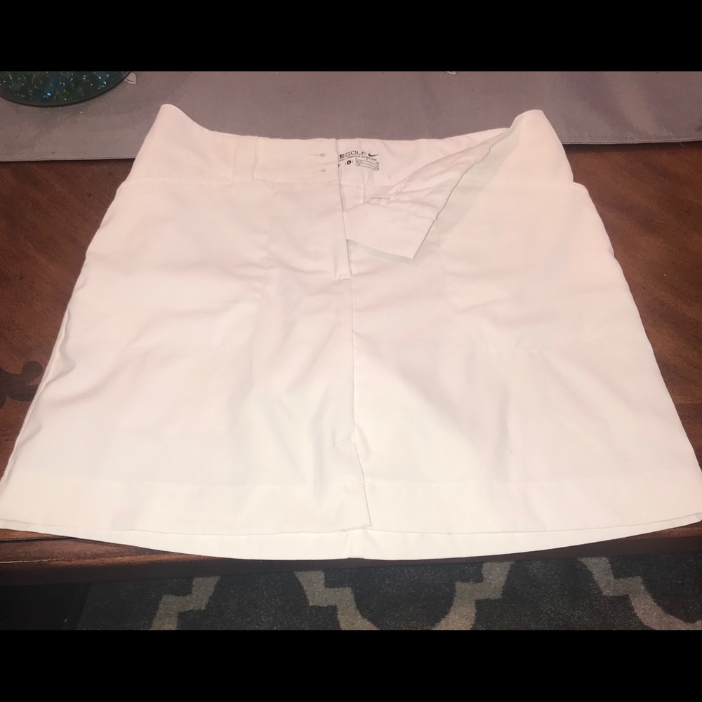 Nike Golf Skort Size 6